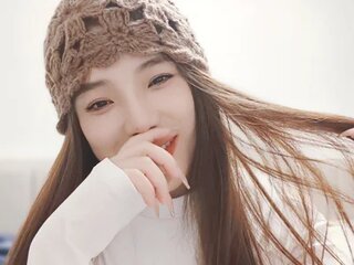 Chat Now with Mandy
