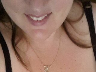 Chat Now with 83Sabina