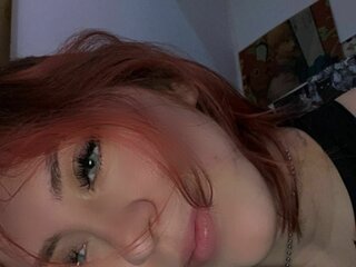 Chat Now with anniemartinezz