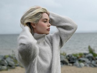 Chat Now with -ANN