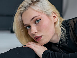 Chat Now with GemmaEvitt