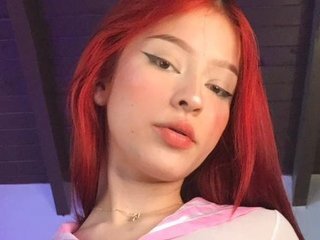 Chat Now with SaraDuranX