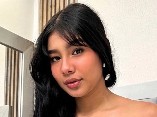 Chat Now with AmyLambert
