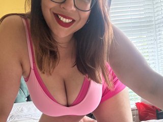 Chat Now with Zarah_Housewife