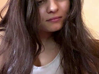 Chat Now with LucilleFeller