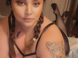 Chat Now with HeatedHoneyX