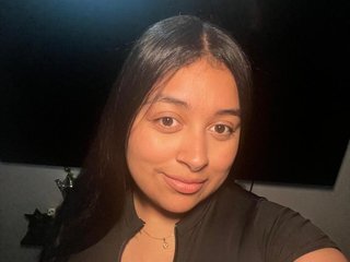 Chat Now with SofiaRodriguX