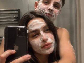Chat Now with Kris-and-Vanessa